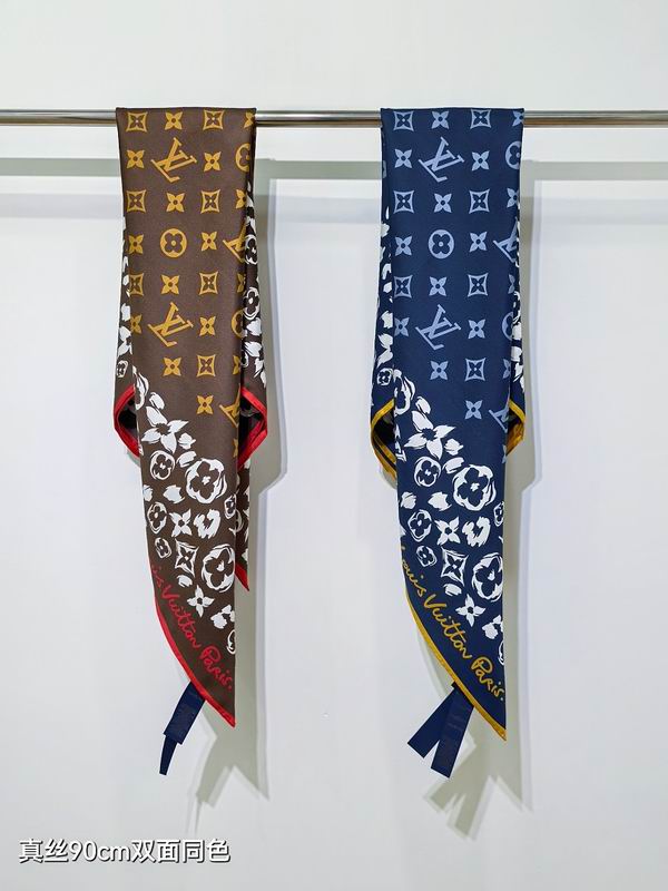 LV Silk Scarf hm18